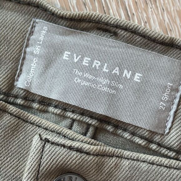 Classic Tan Women's Jeans - Picture 4 of 13